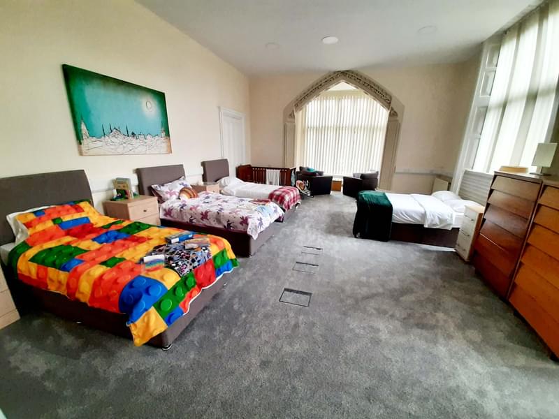 Coleshill manor bedroom
