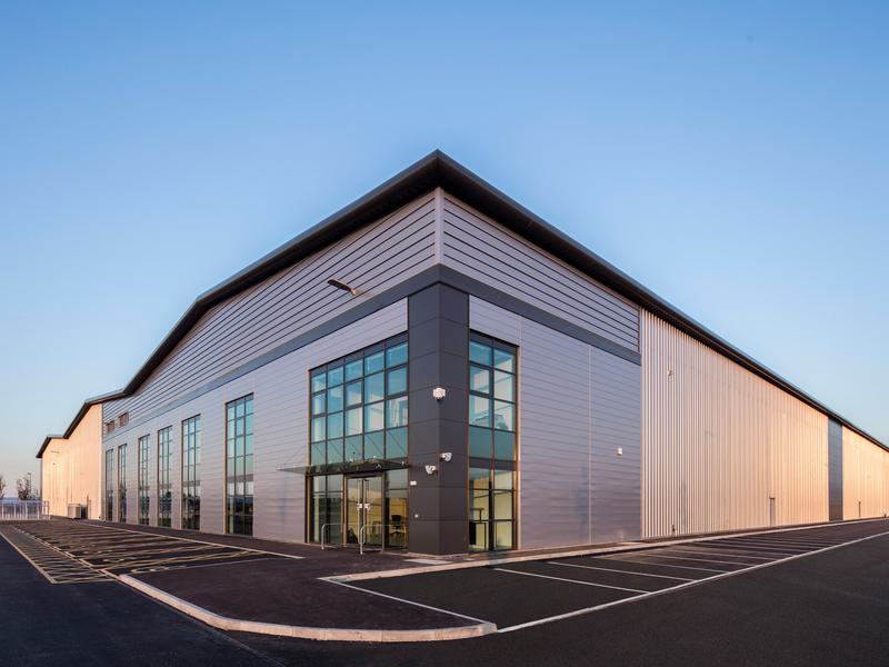 Technology and Logistics Centre Rolls Royce Motor Cars external corner 43